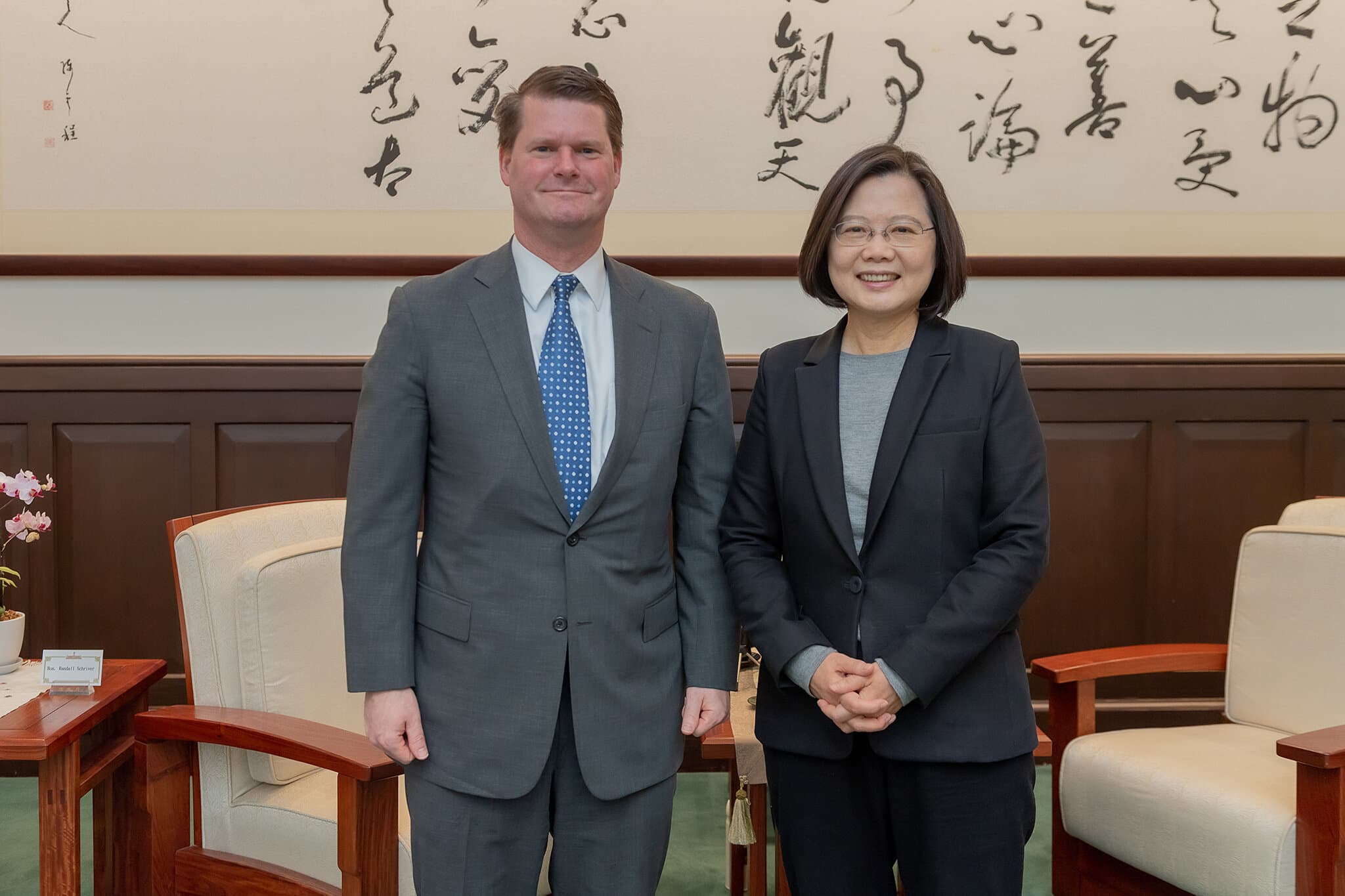 真親台？還是掮客？ 美媒爆：薛瑞福是「外國代理人」，還違反川普道德準則！